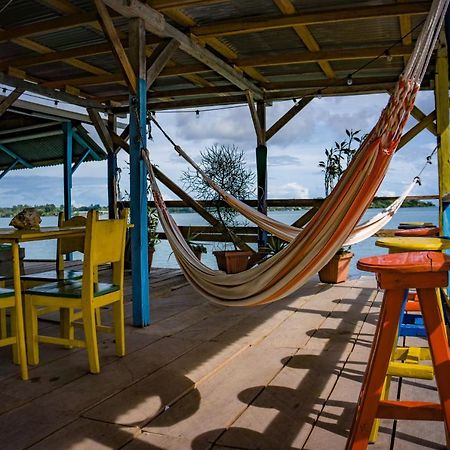 Hostal On The Sea Bocas del Toro Buitenkant foto